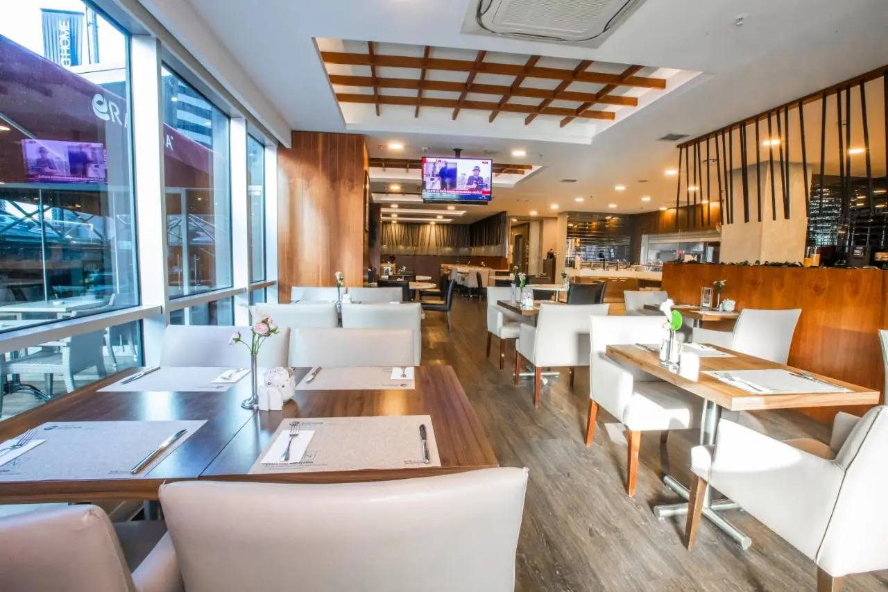 Ramada Encore Istanbul Kartal