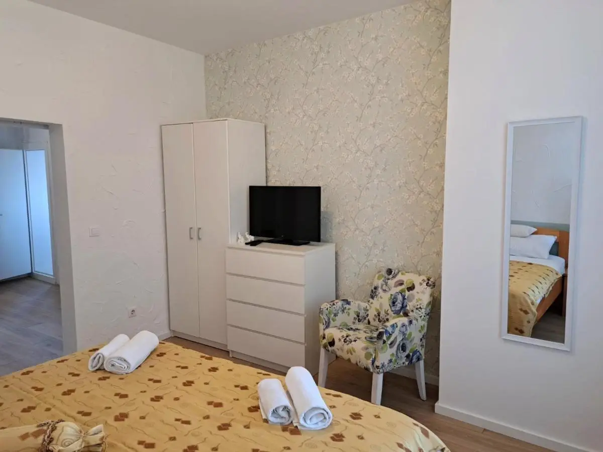 Apartments Protin sokak