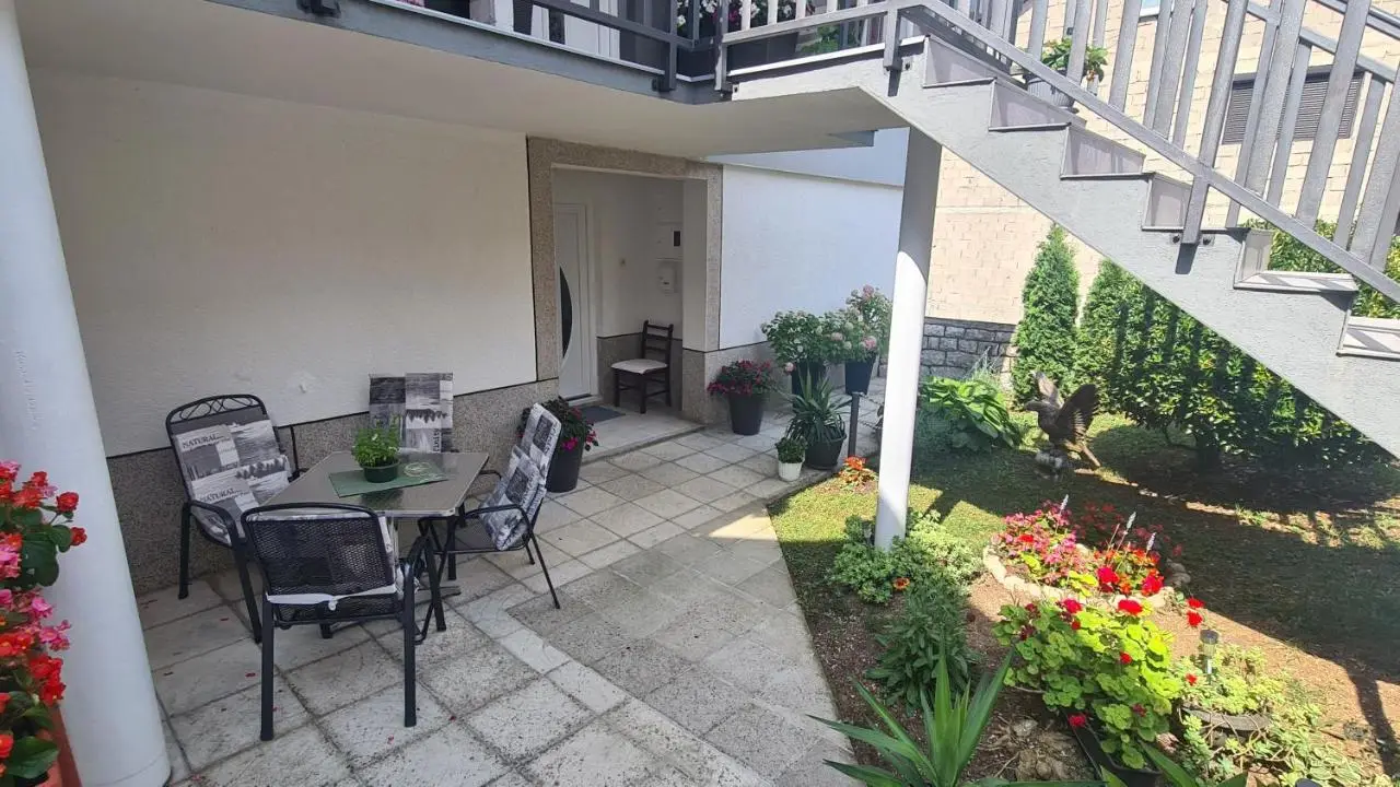 Apartment Dolic - Your peaceful spot with a panoramic view