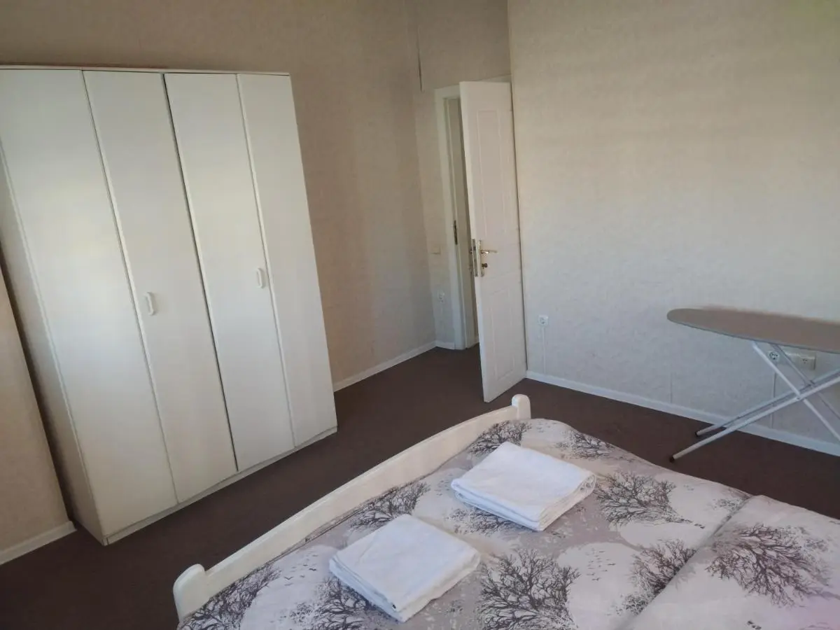 3-bedroom apartment on Nizami street