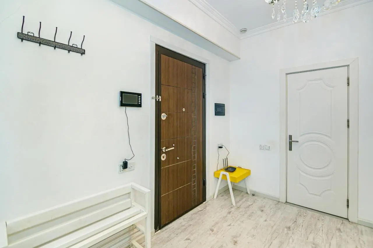 Park azure sweet apartment by Baku Housing