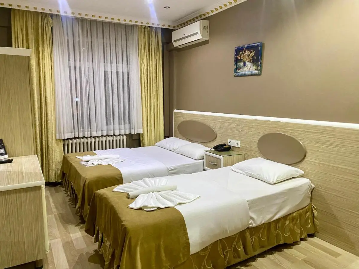 Grand Oral Hotel
