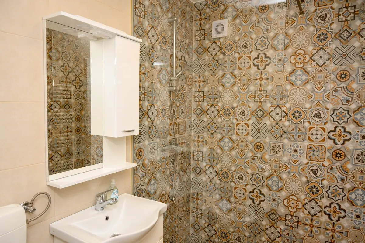 Exclusive Modern Riverside Suite
