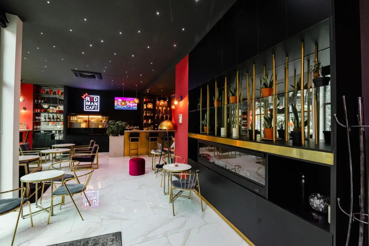 Royal Plaza Hotel