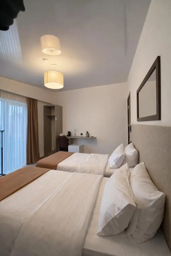 Hotel Green Town
