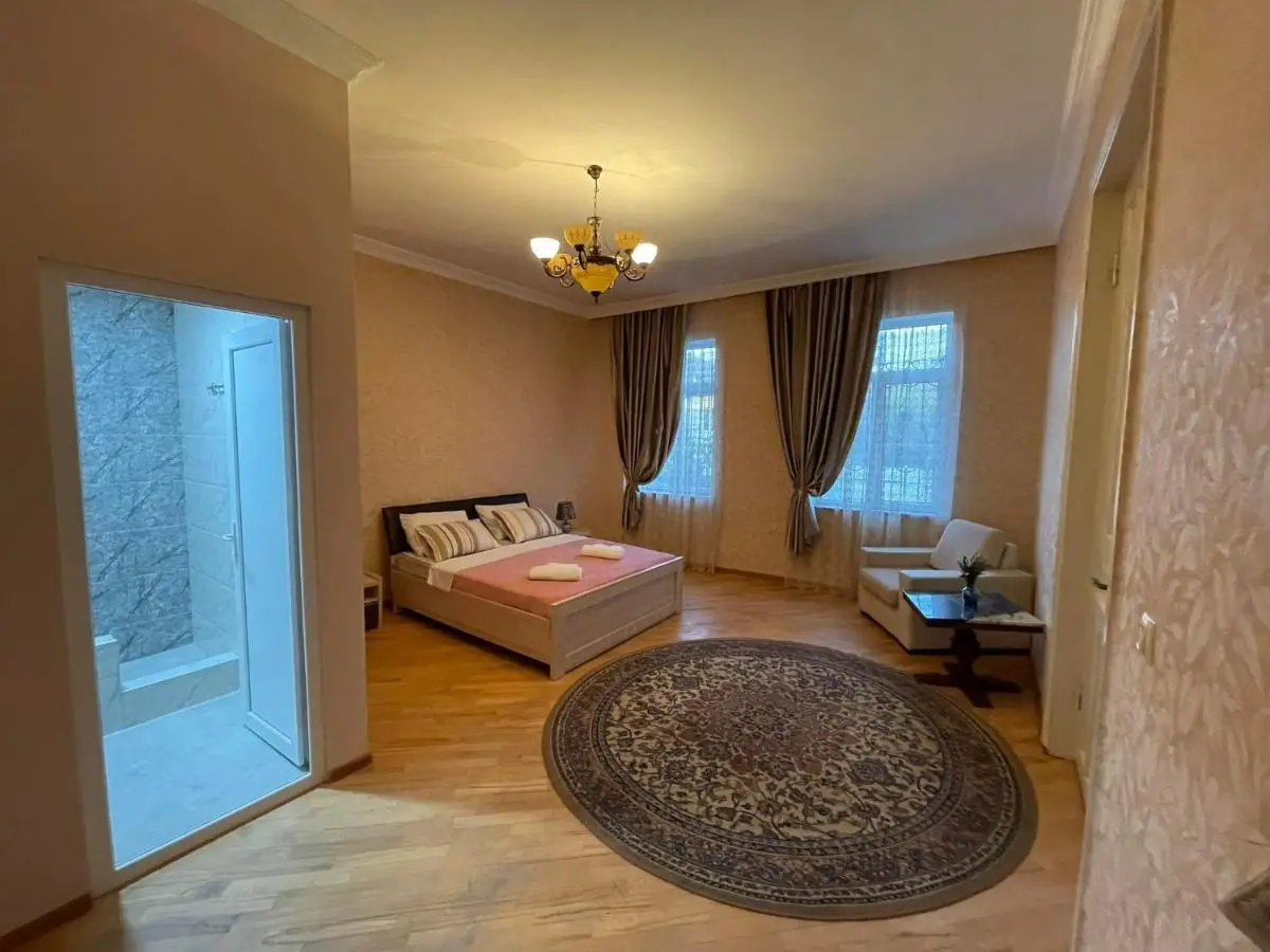 Sisi Guest House