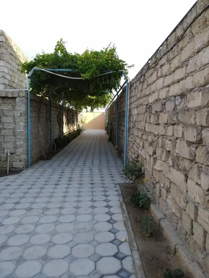 Cozy House in Bina, Bolluq