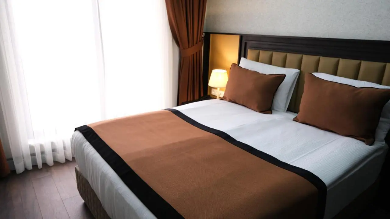 Dimen Hotel
