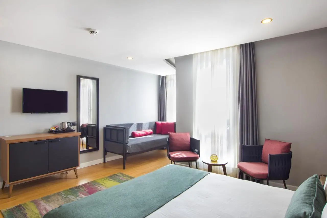 Hotel Poem
