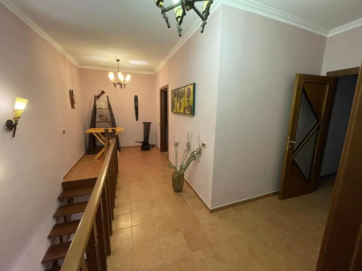 MAK Apartments