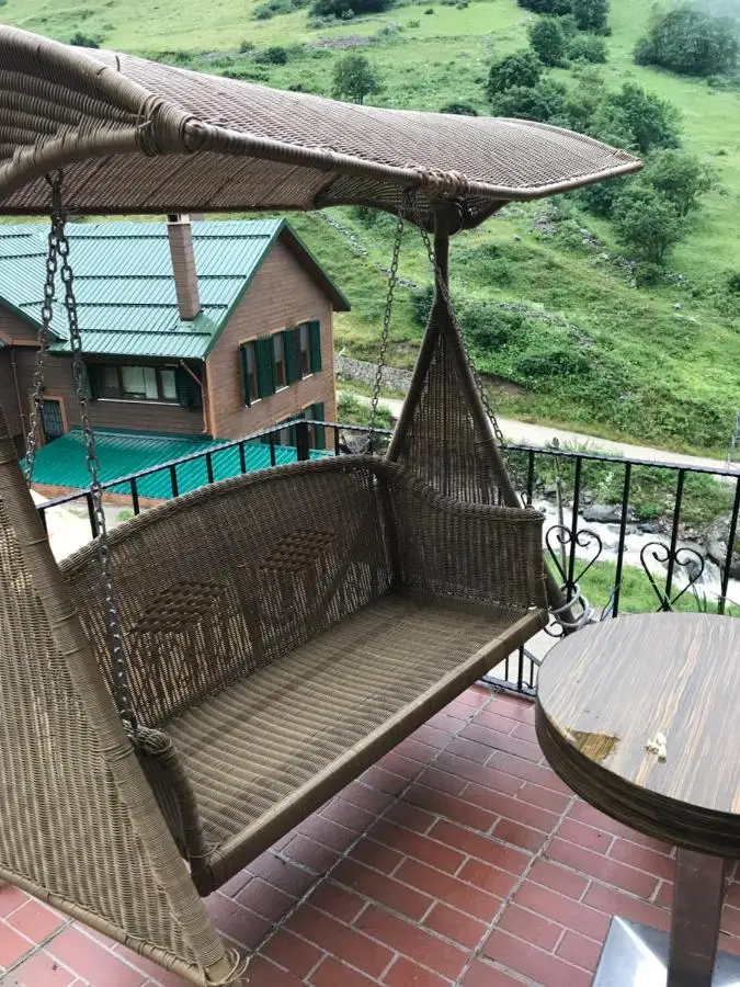 Uzungöl Ensar Dağ Evi