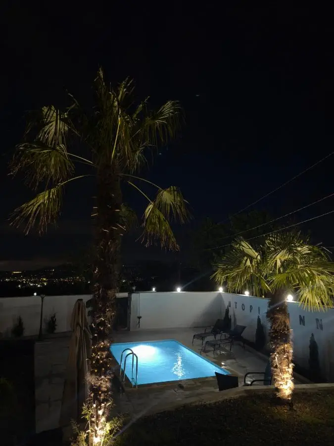 Utopia Inn უტოპია ინნ