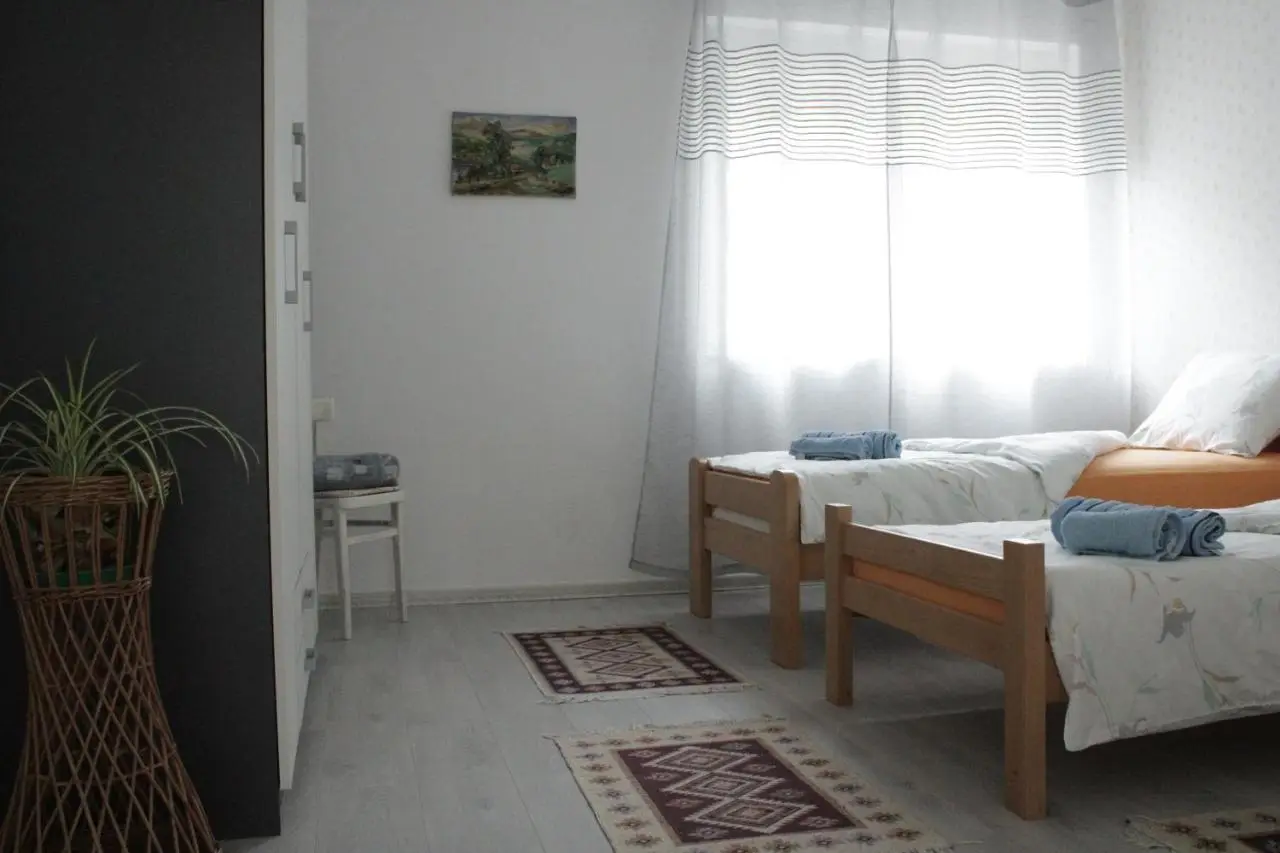 Apartman ZORA s bazenom sa slanom vodom - nova sezona!