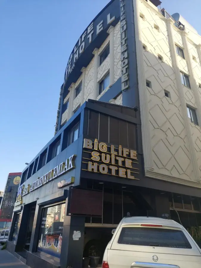 biglife hotel