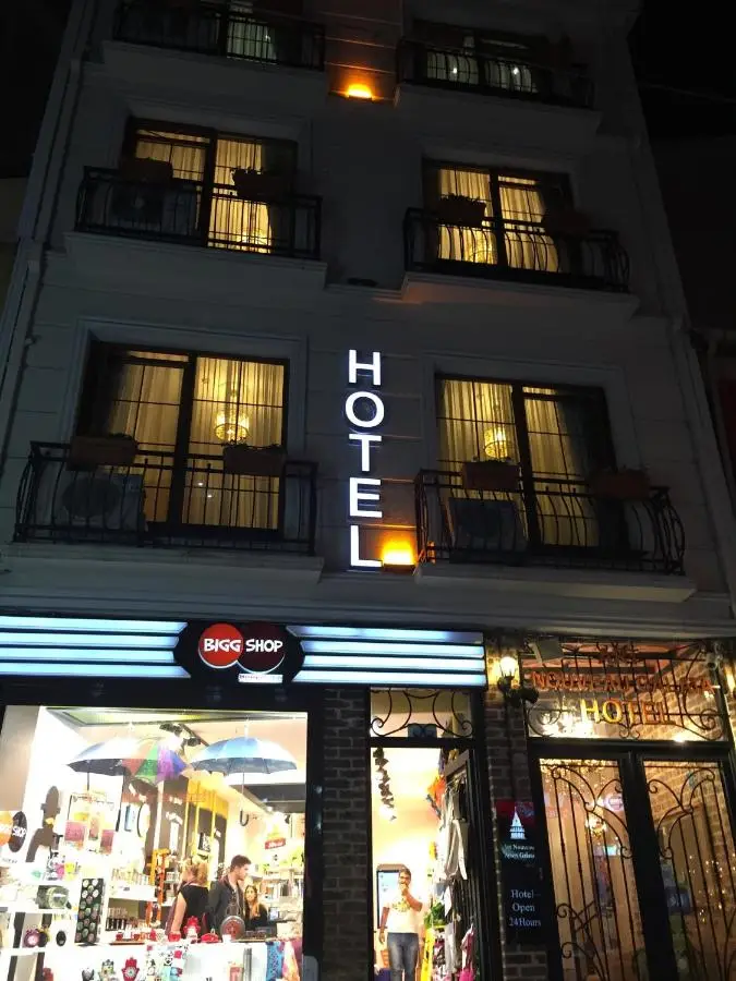 Art Nouveau Galata