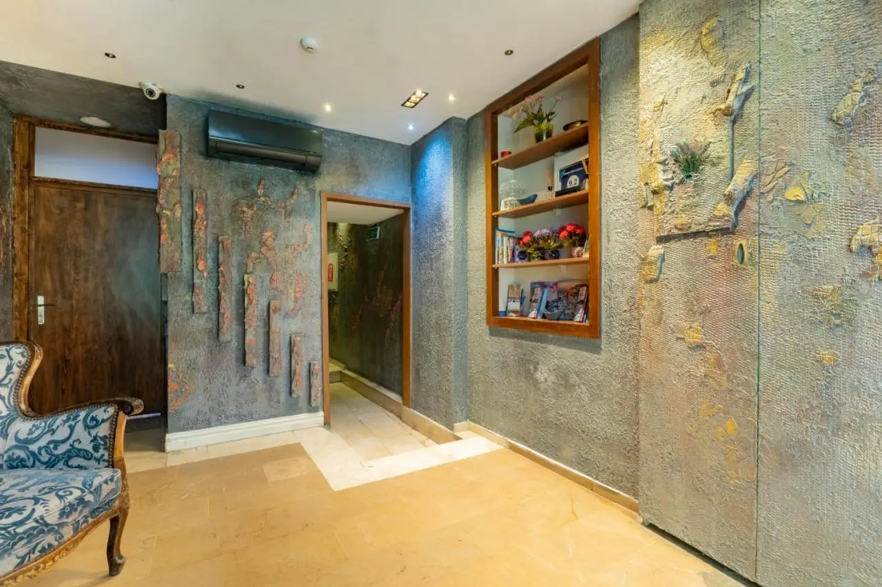 6 Apartment Galata