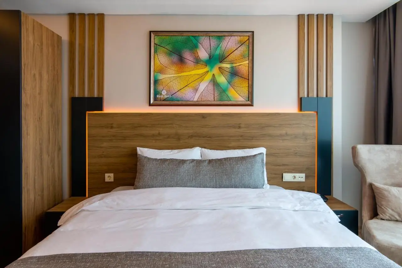 RUSH HOTEL İSTANBUL