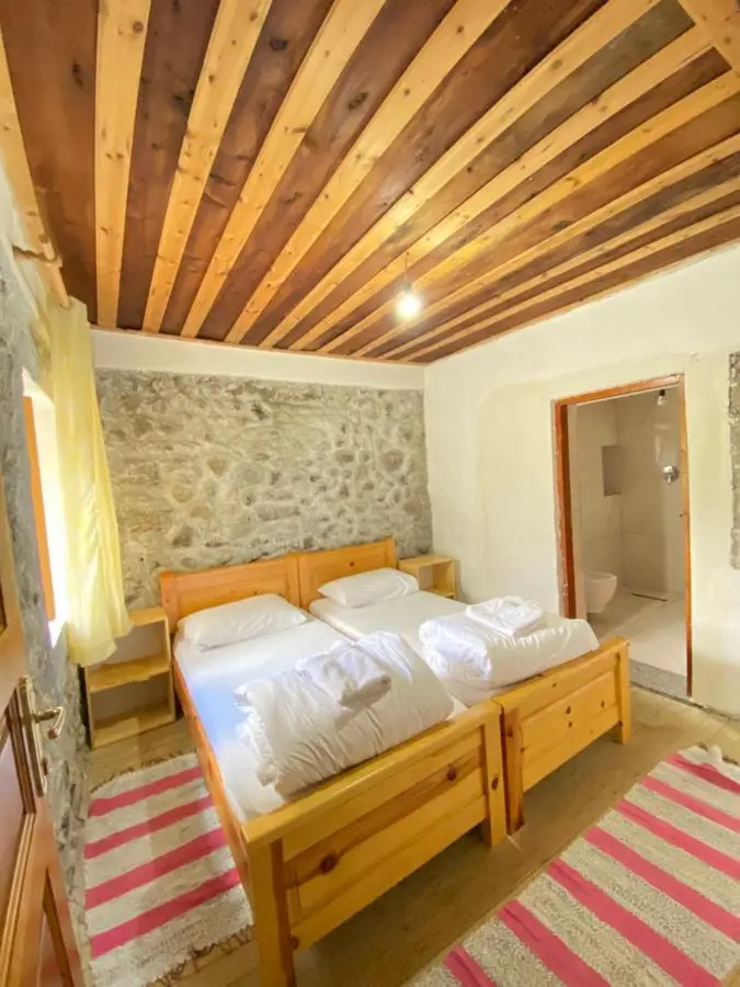 Rupa Guest House