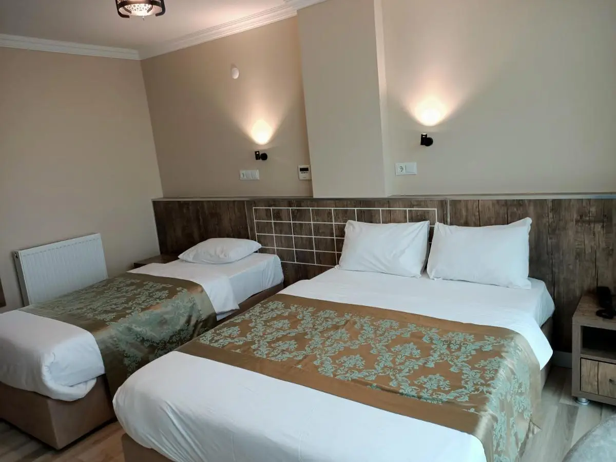 Bal Hotel