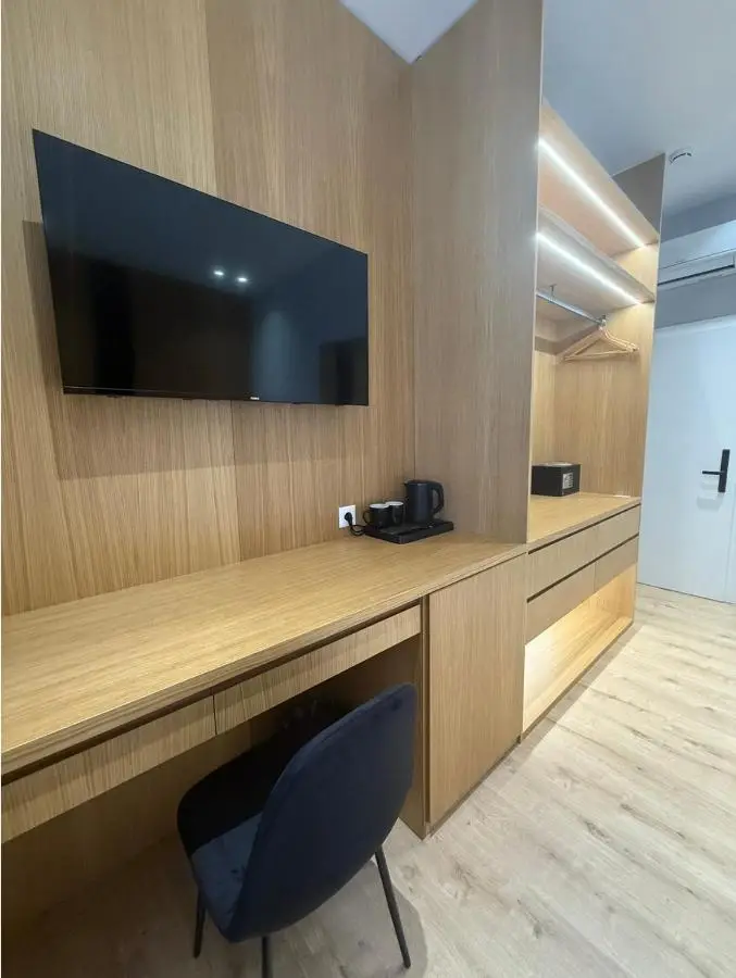 4 Rooms Tirana
