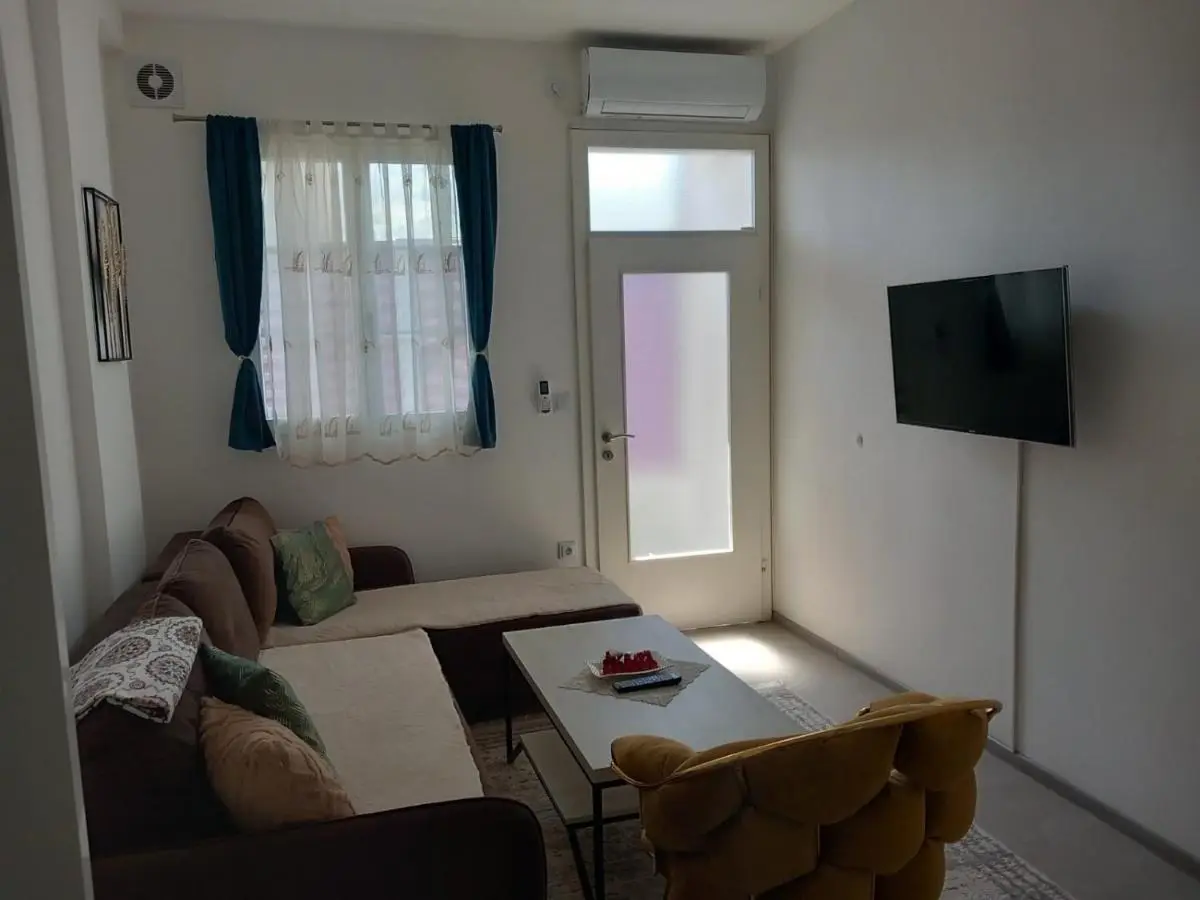 Apartman 555