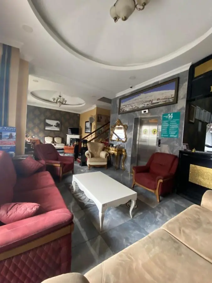 Hotel Kent Ani