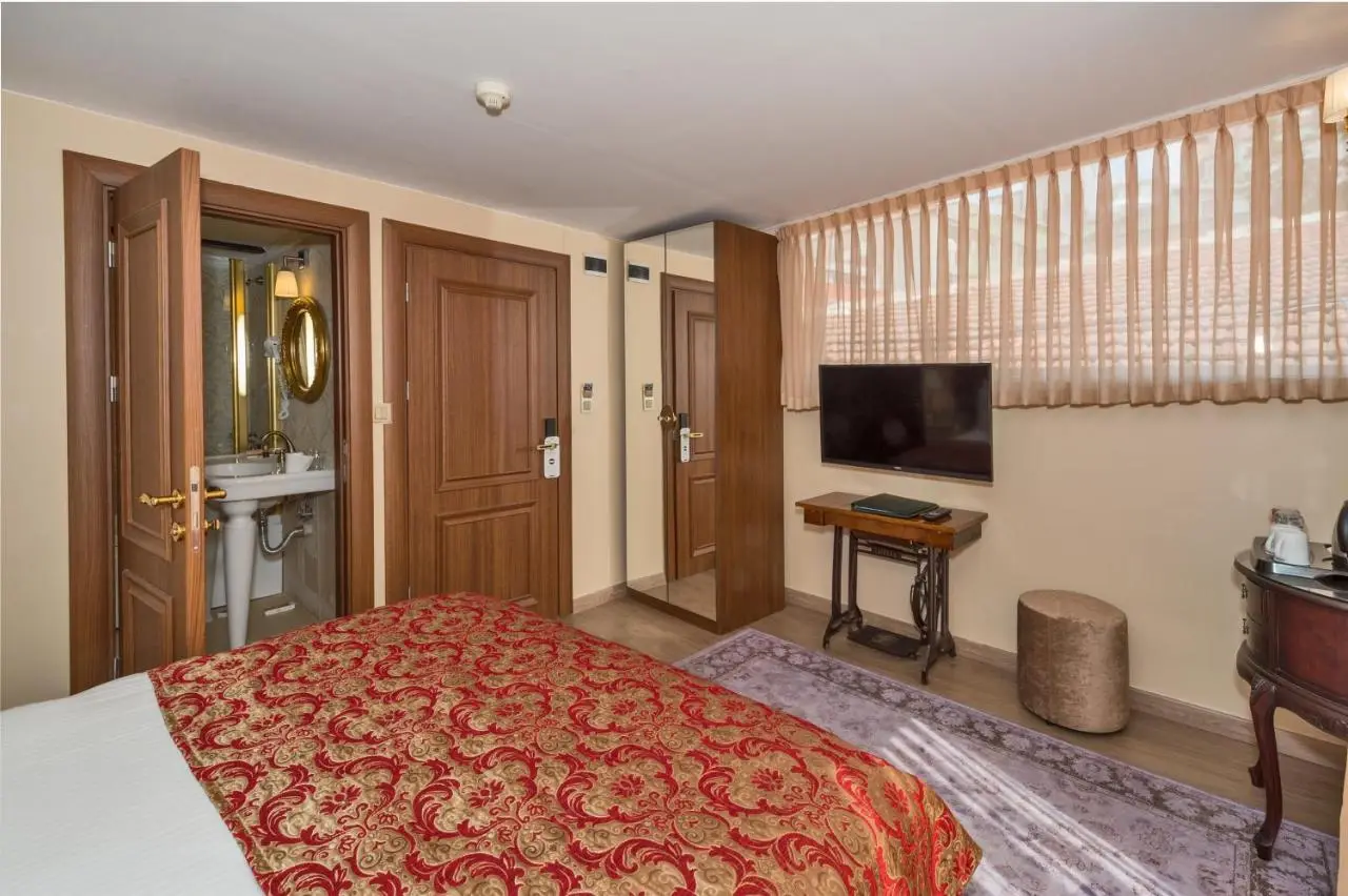 By Murat Royal Hotel Galata