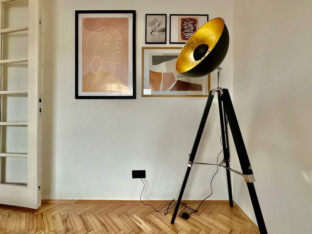 Stylish Prime Location Apartment