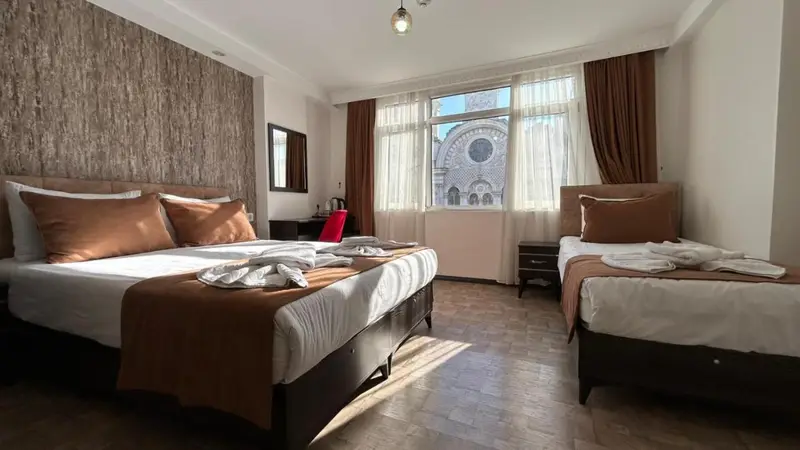 HOTEL GLOBAL 2022