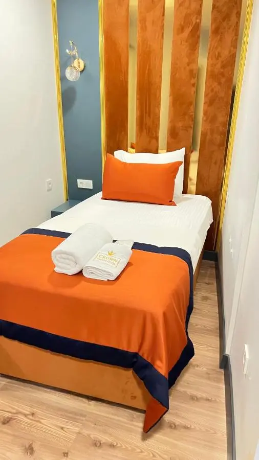 crown taksim hotel