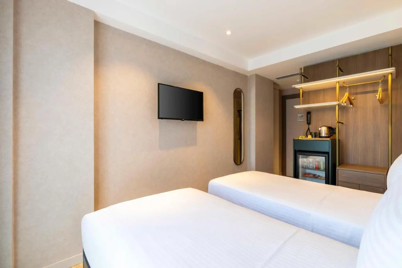 Emilion Hotel