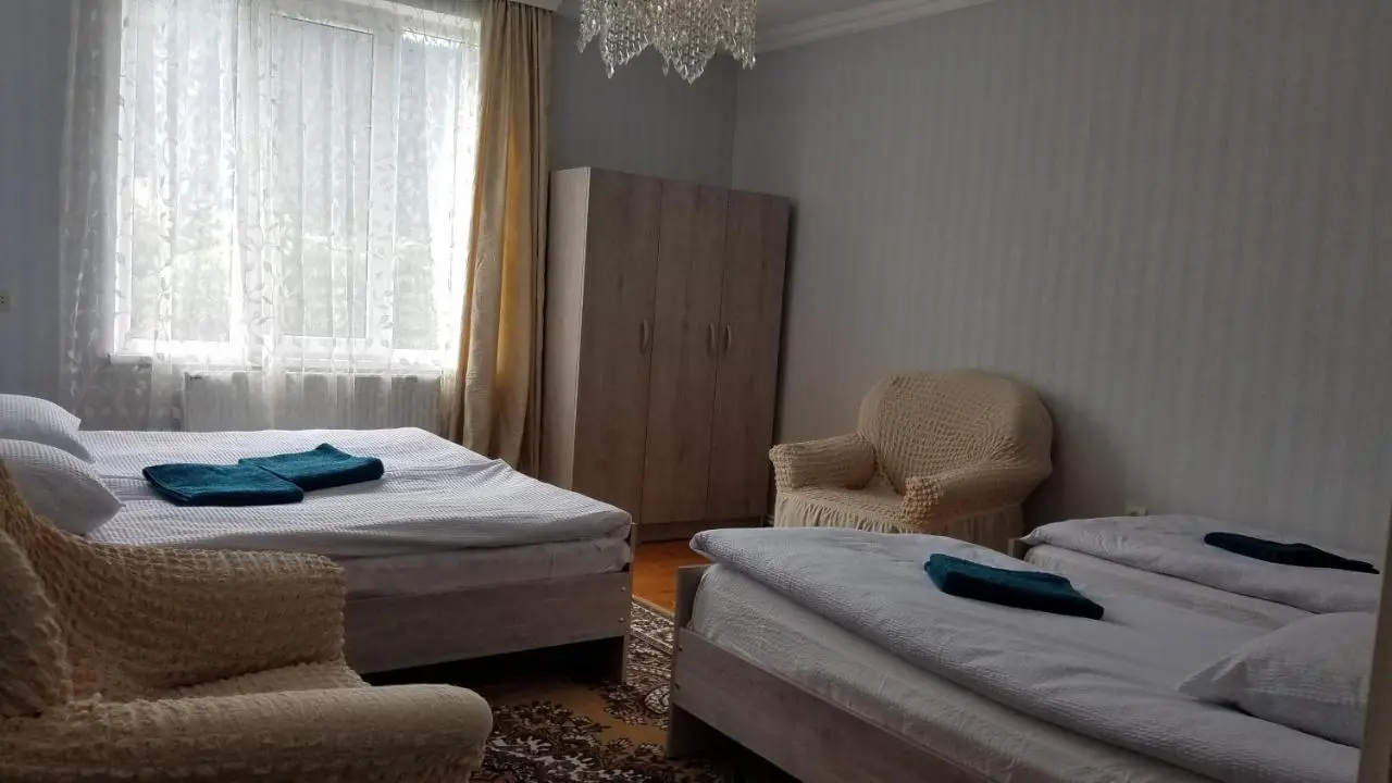 Guest House Green Rose