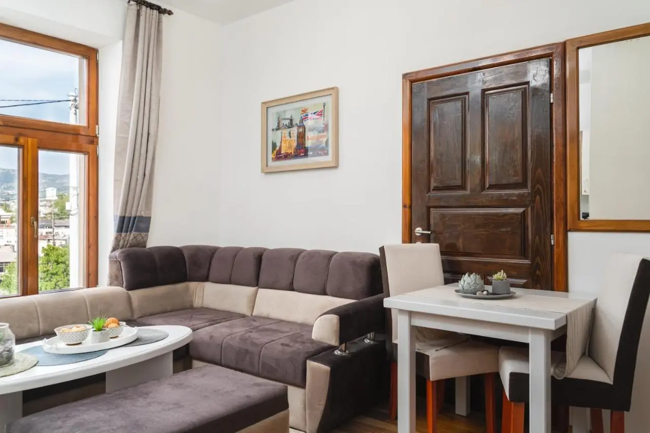 Villa Adelaida