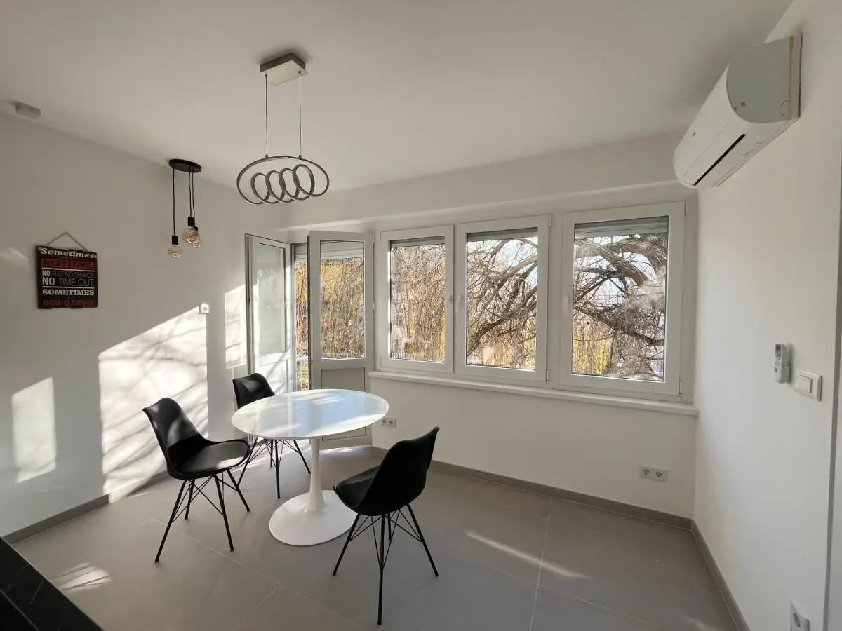 Astra apartman