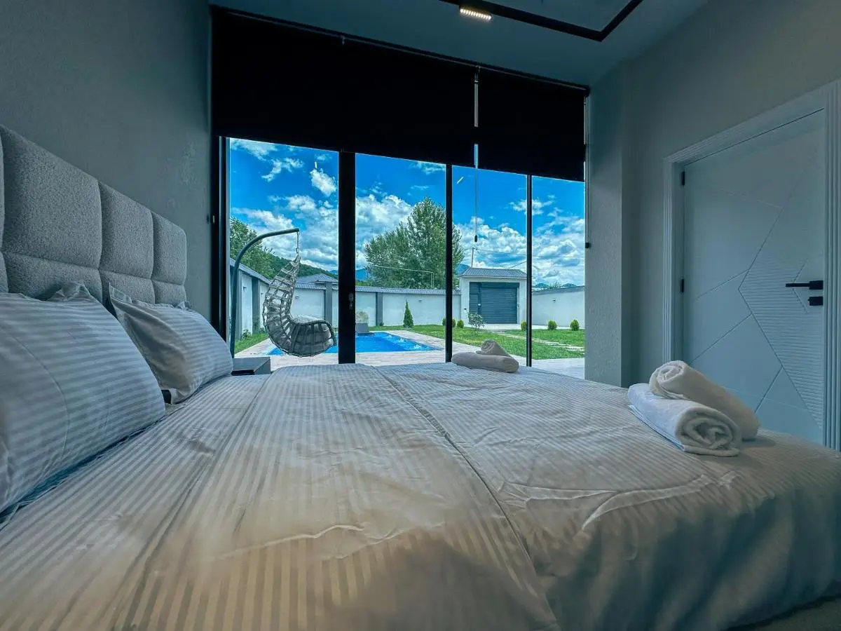 Area36 Golden Loft