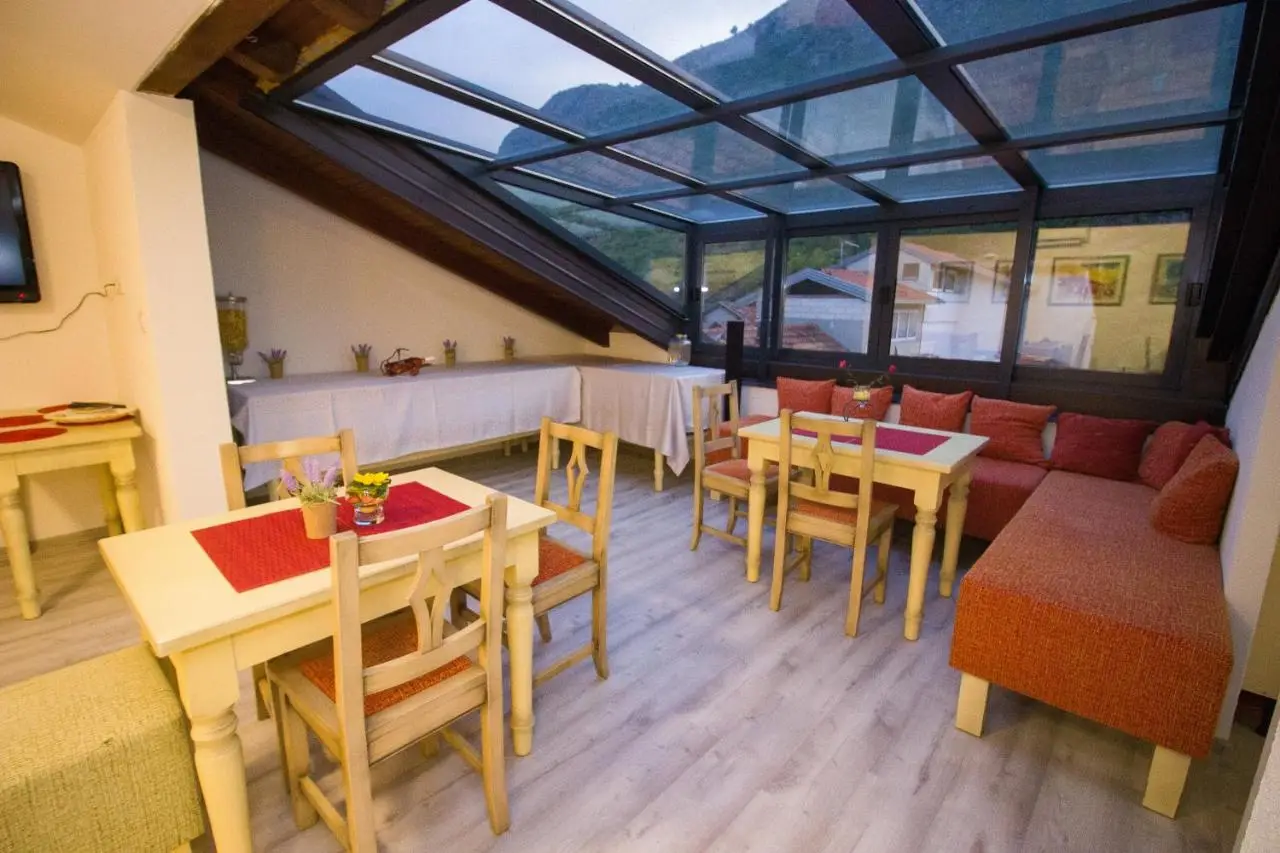 "VILLA DENY" Boutique HOTEL - included "FREE PARKING"