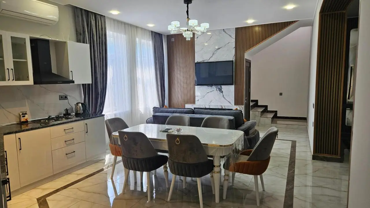 New Milan Mountain Ponoramic Hotel, with indoor heated swimming pool