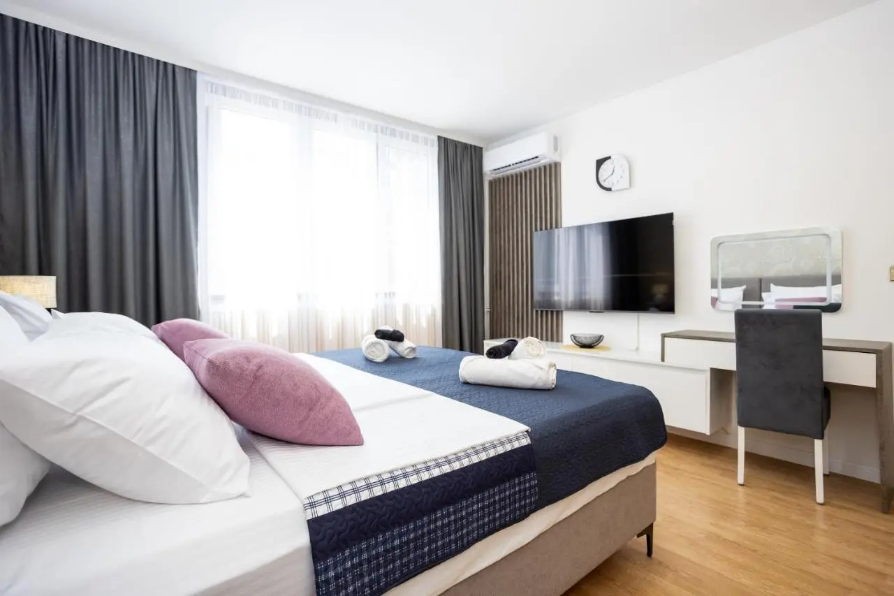 Apartment City SA