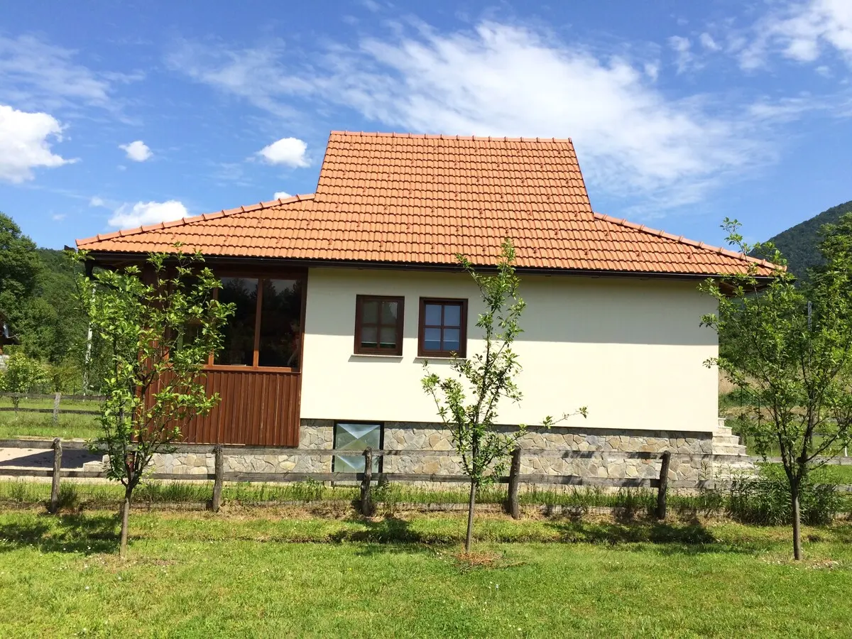 House on the river Una