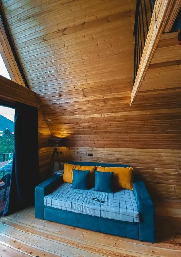 Gold cottages Kazbegi