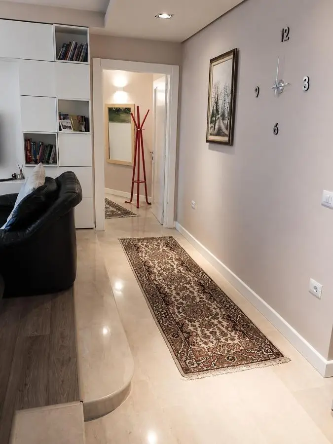 Lake View Apartment