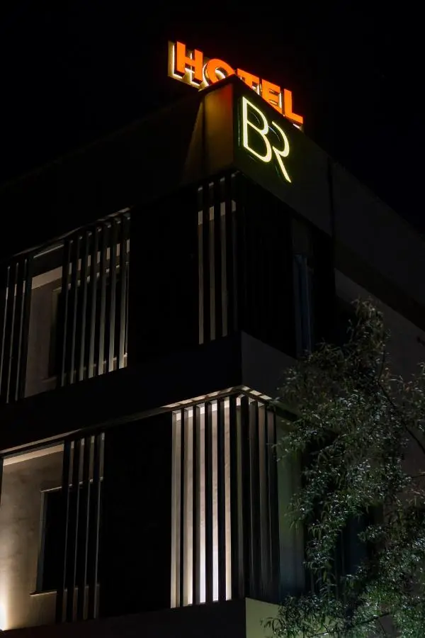 BRANDROOM HOTEL