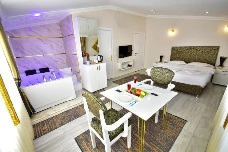 LOCA Suit LİFE AİRPORT HOTEL