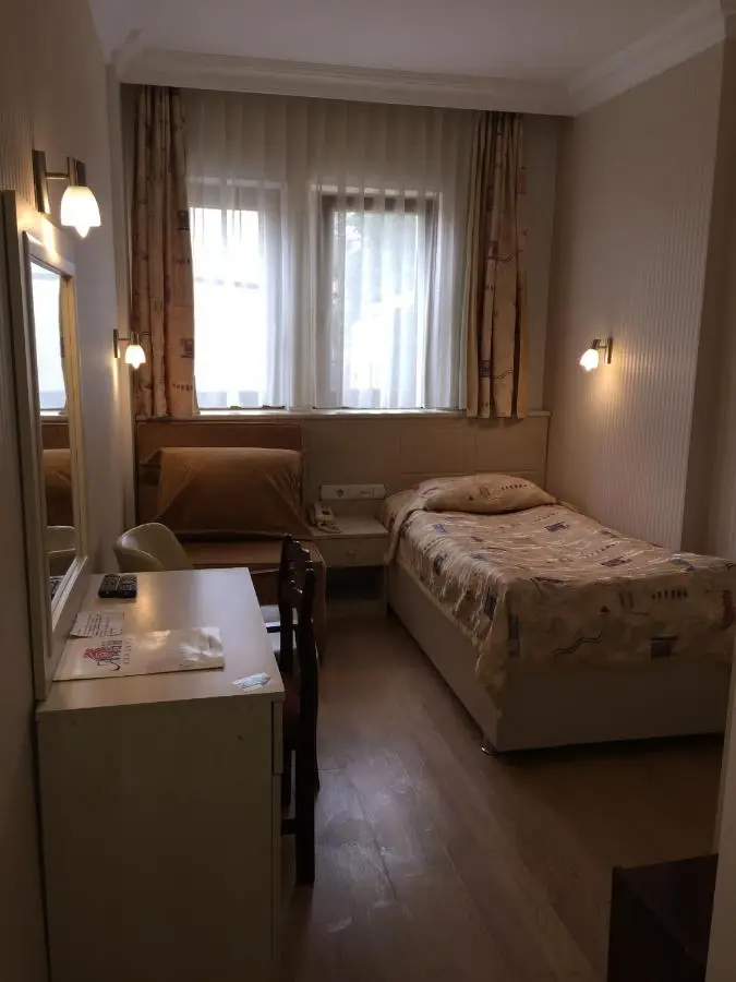 Artan Hotel
