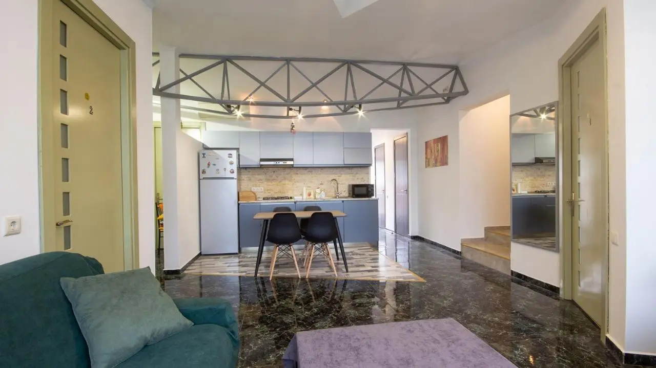 4 Bedroom Apartment on Liberty Square