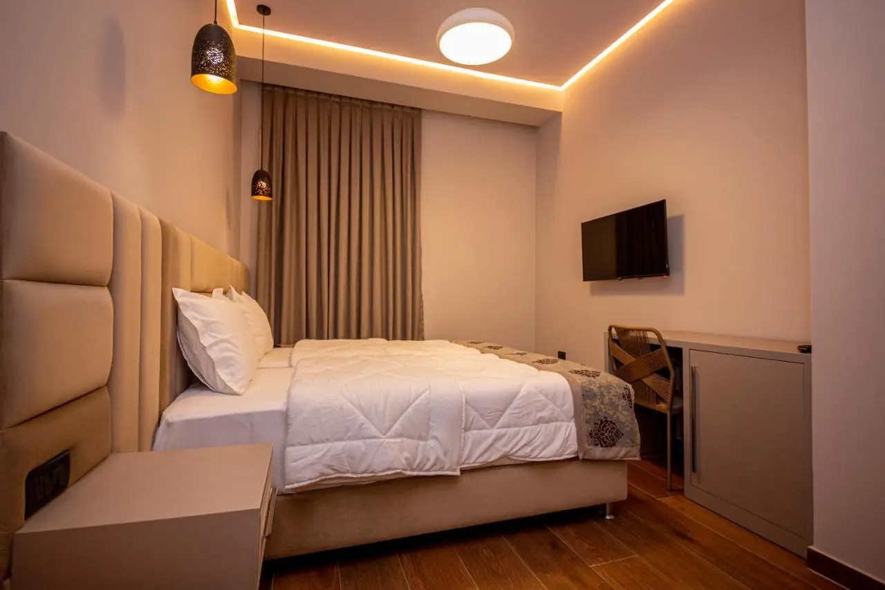 City Center Hotel
