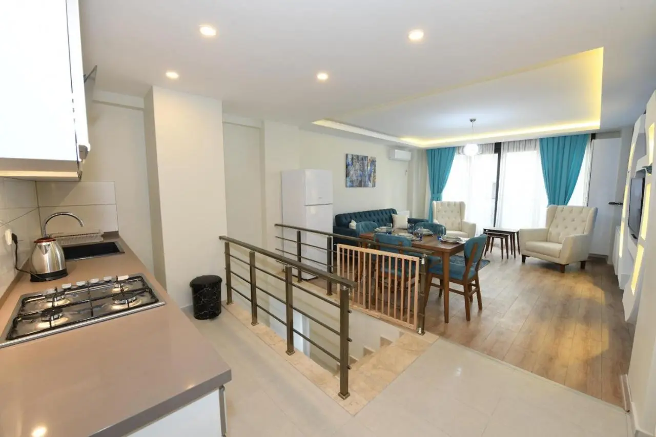 Uzay Suite 1