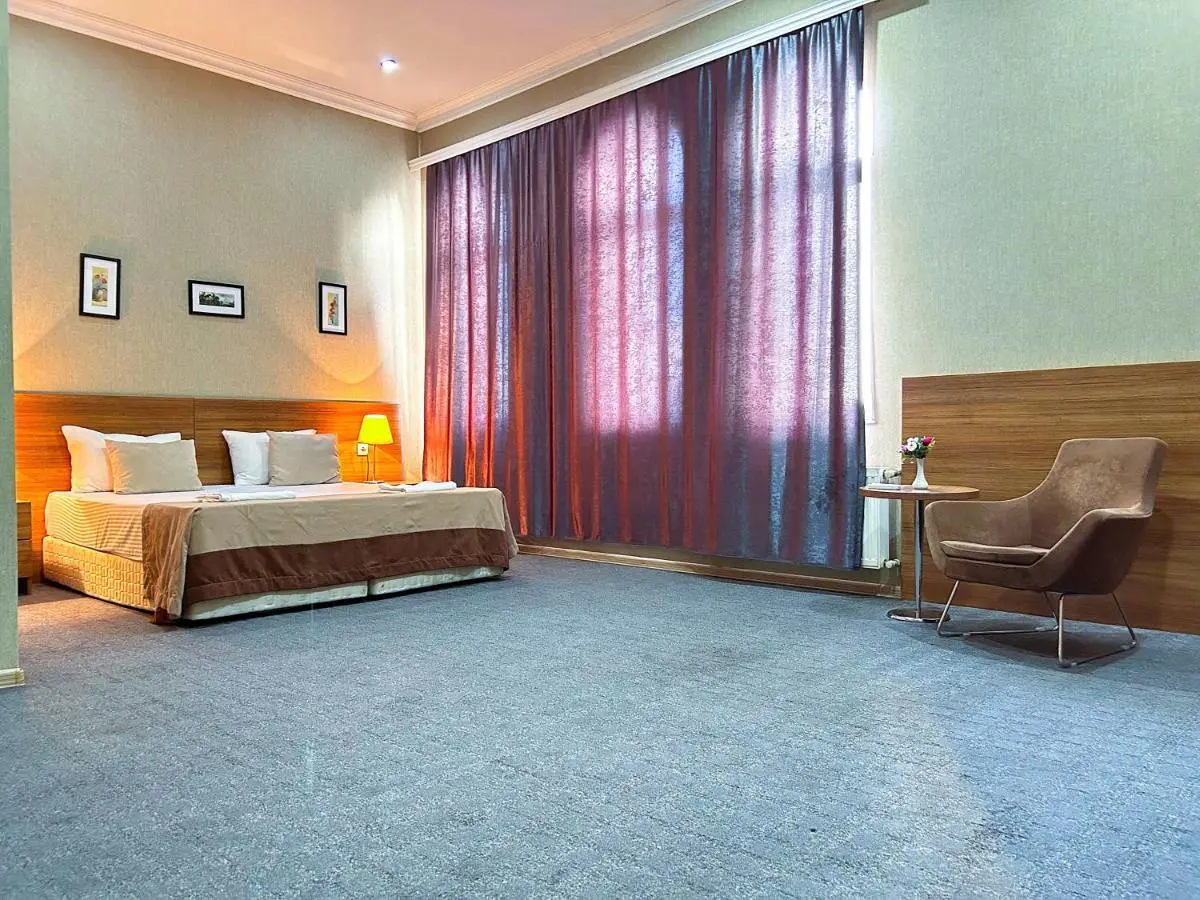Family Hotel - Free Massage - Free Swimming Pool