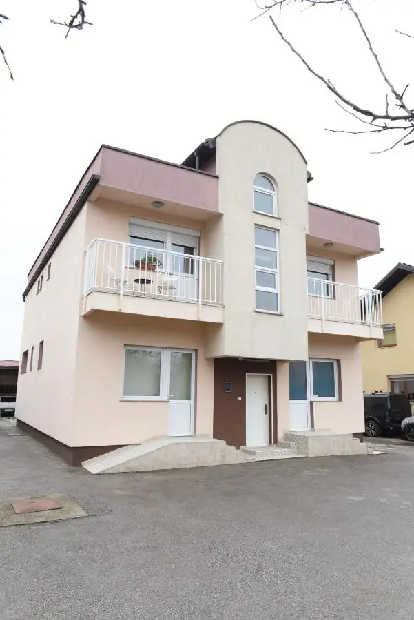 Bingo Apartments