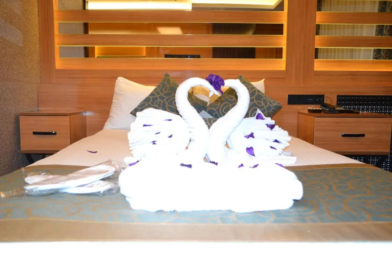Gumus Palace Suites